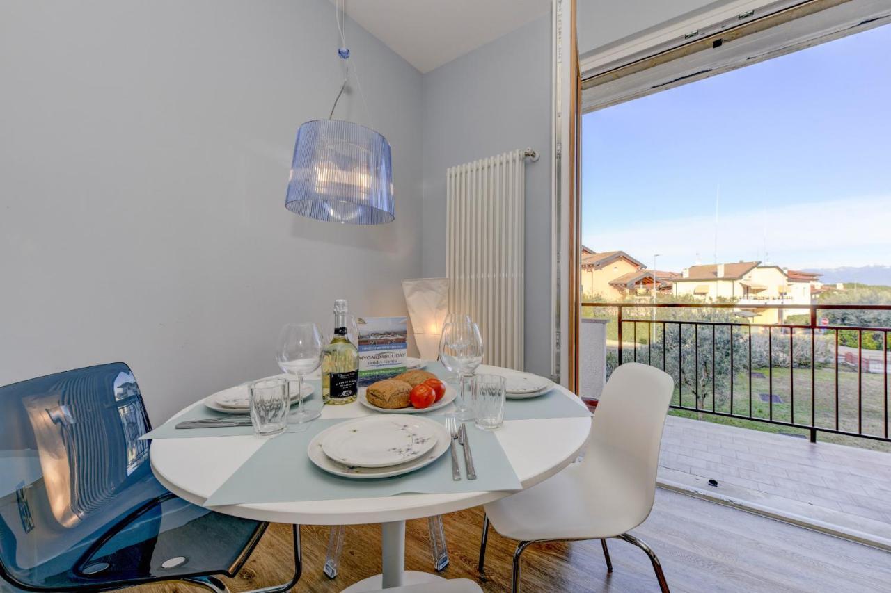 Blue Suite Apartment Σιρμιόνε Εξωτερικό φωτογραφία